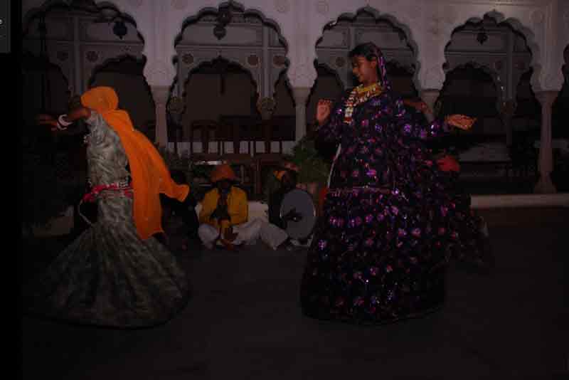 Jagat Palace folk dance