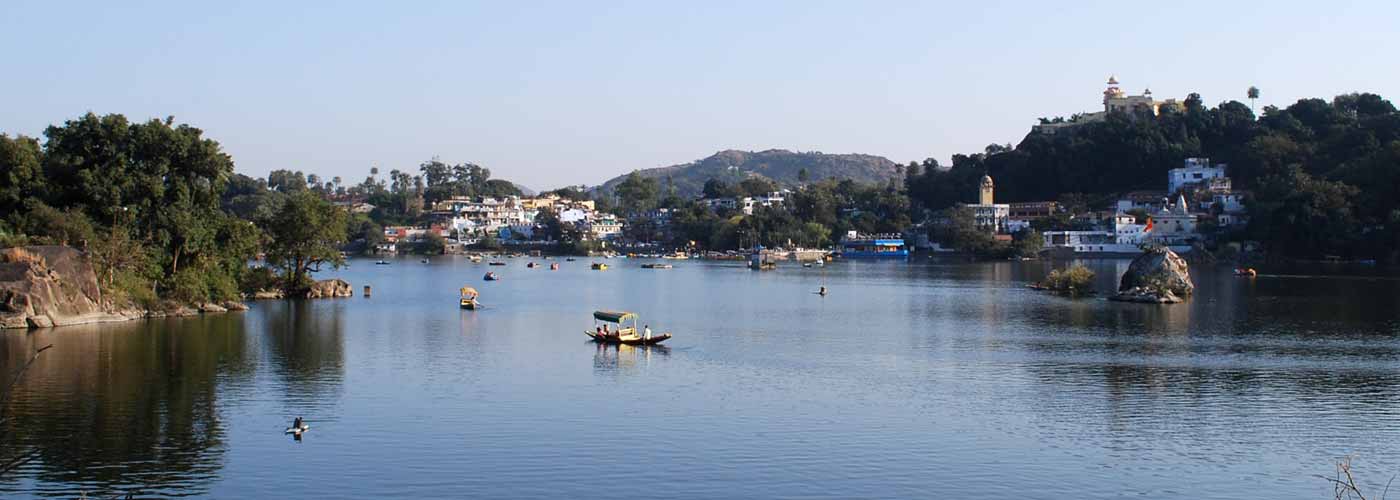 Nakki Lake Mount Abu Timings, Entry Fees, Location, Facts, History, Architecture & Visiting Time