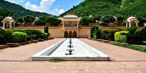 Sisodia Rani Ka Bagh Jaipur Timings, Entry Fees, Location, Facts, History, Architecture & Visiting Time