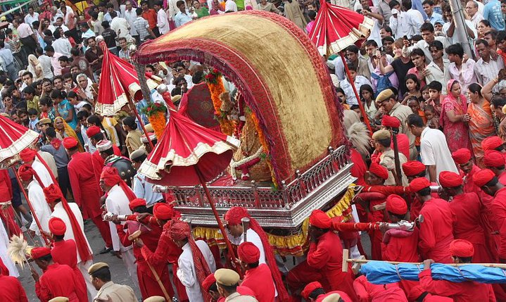Teej Festival And Celebrations In Jaipur Rajasthan 19 August 2023 Padharo Mhare Desh