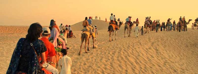 Dune Bashing in Jaisalmer | Jeep Desert Safari | Sam Sand Dunes in ...