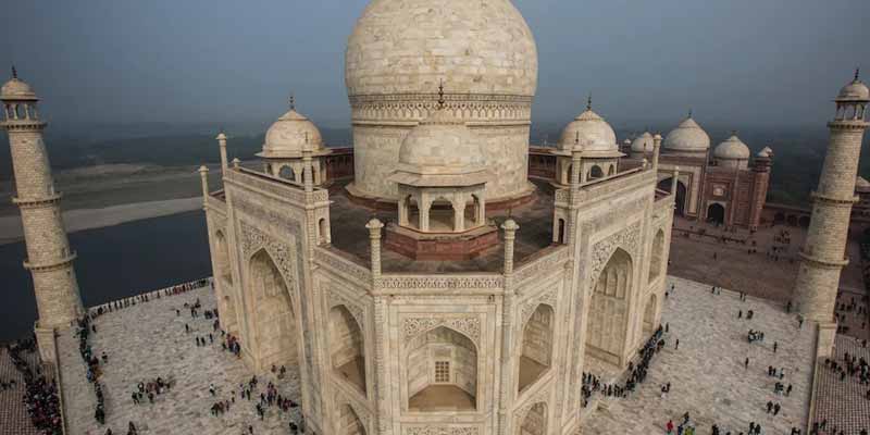 Top 8 Facts About the Taj Mahal