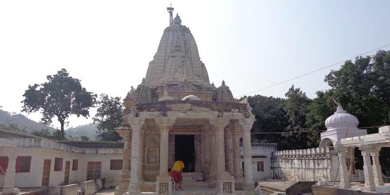 Muchhal Mahavir Temple Ranakpur