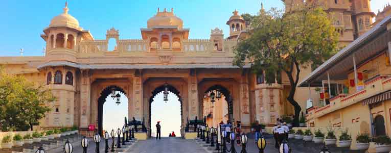 City Palace Udaipur Entry Fee Visit Timings Things To Do
