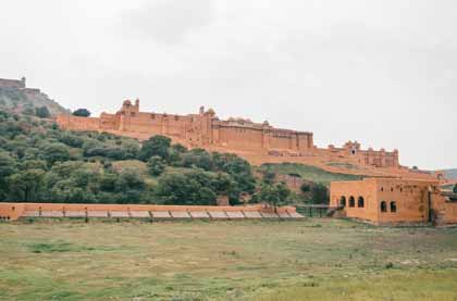 Jaipur, Jaisalmer, Jodhpur, Mount Abu 13 Days / 12 Nights Tour Package